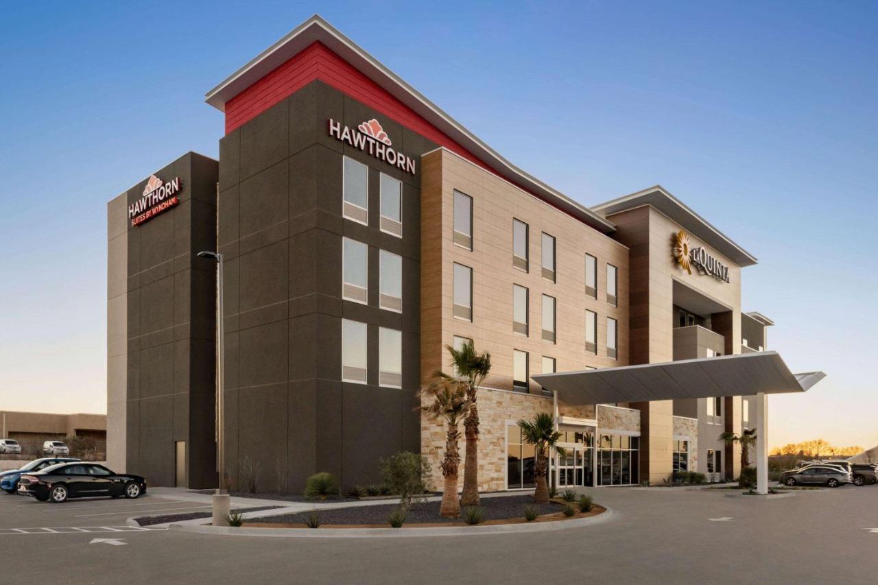 Hotel La Quinta & By Wyndham 2*
