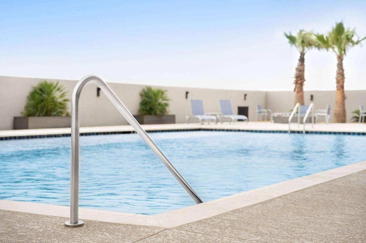 La Quinta & By Wyndham