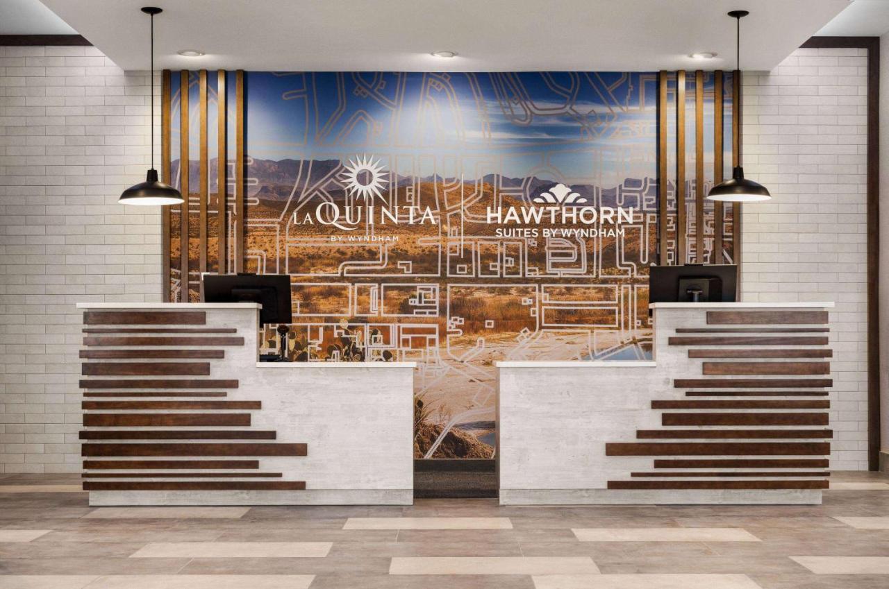 La Quinta & By Wyndham 2*